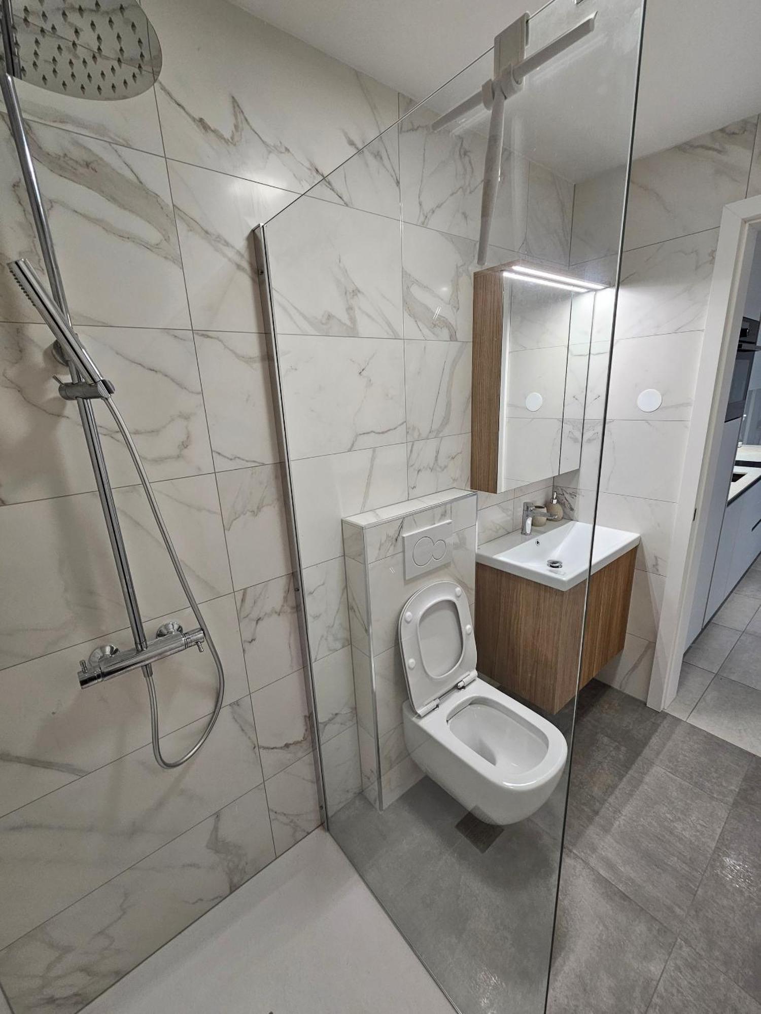 Seaview Apartment Mirjam With Jacuzzi Порторож Экстерьер фото